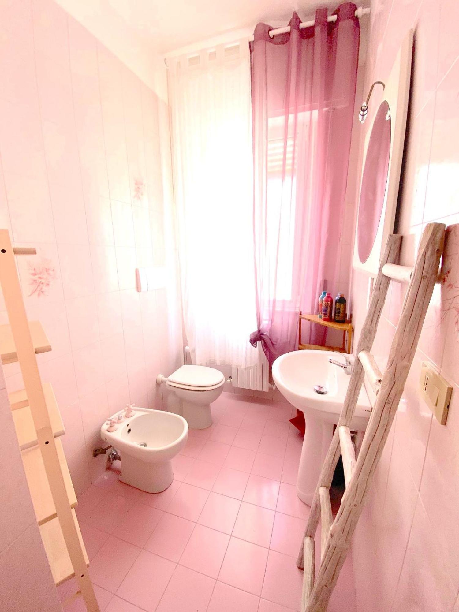 Valentina'S Home Ливорно Екстериор снимка
